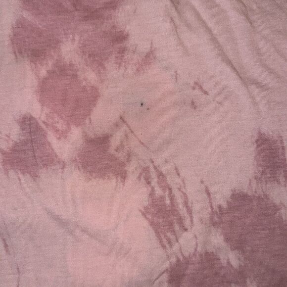 Peanuts Snoopy Christmas T- Shirt. Size 7/8. - Picture 3 of 4